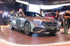 مرسيدس-بنز في معرض الرياض تدشن E-Class و CLE كوبيه وتكشف عن افتتاح أكبر فرع للشركة في السعودية مرسيدس-بنز في معرض الرياض تدشن E-Class و CLE كوبيه وتكشف عن افتتاح أكبر فرع للشركة في السعودية 2