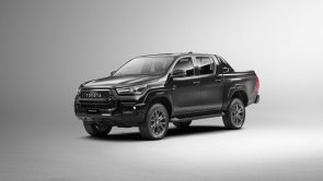 مواصفات تويوتا هايلكس غمارتين الفل كامل 2024: تعرف على تجهيزات أغلى فئة من البيك اب مواصفات تويوتا هايلكس غمارتين الفل كامل 2024: تعرف على تجهيزات أغلى فئة من البيك اب 11