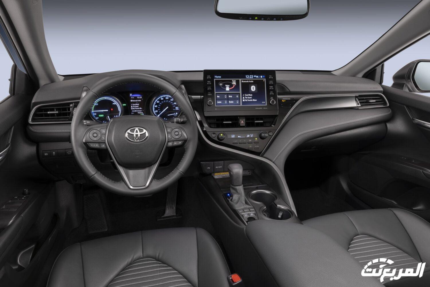تويوتا كامري 2024 الجديدة بجميع الفئات والأسعار عند الوكيل وأبرز العيوب والمميزات تويوتا كامري 2024 الجديدة بجميع الفئات والأسعار عند الوكيل وأبرز العيوب والمميزات 36