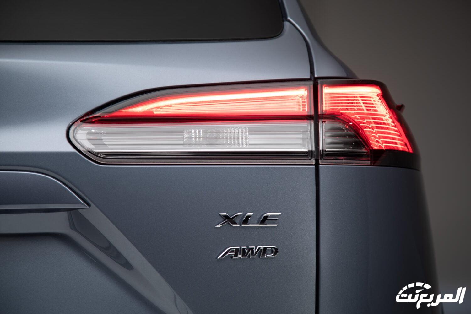 تويوتا كورولا كروس 2024 الجديدة بجميع الفئات والاسعار المتوفرة عند الوكيل وابرز العيوب والمميزات تويوتا كورولا كروس 2024 الجديدة بجميع الفئات والاسعار المتوفرة عند الوكيل وابرز العيوب والمميزات 27