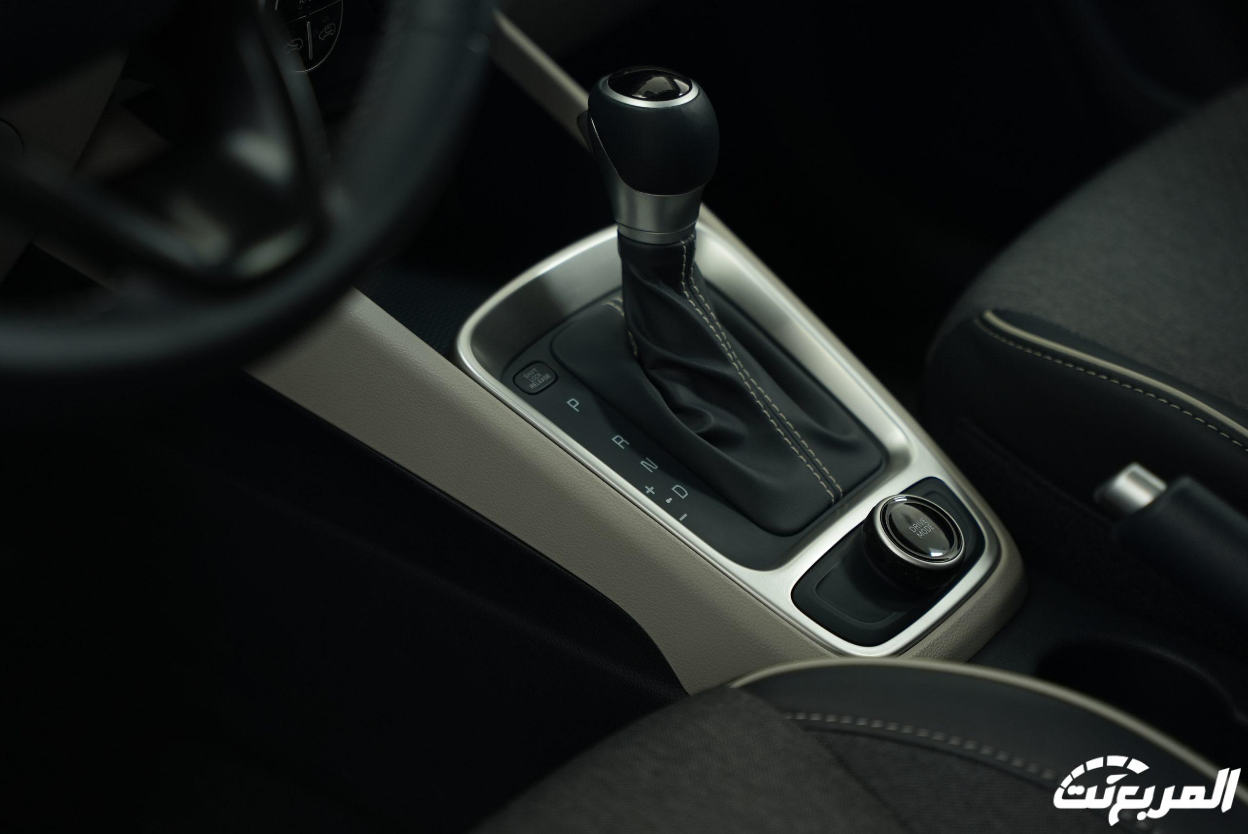 هيونداي فينيو 2024 الجديدة بجميع الفئات والاسعار المتوفرة عند الوكيل وابرز العيوب والمميزات هيونداي فينيو 2024 الجديدة بجميع الفئات والاسعار المتوفرة عند الوكيل وابرز العيوب والمميزات 39