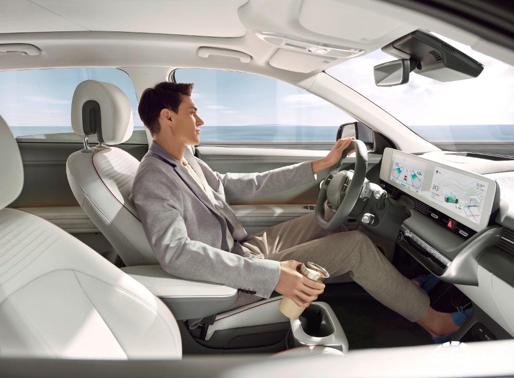 ايونيك-5-2024-المربع-نت-3