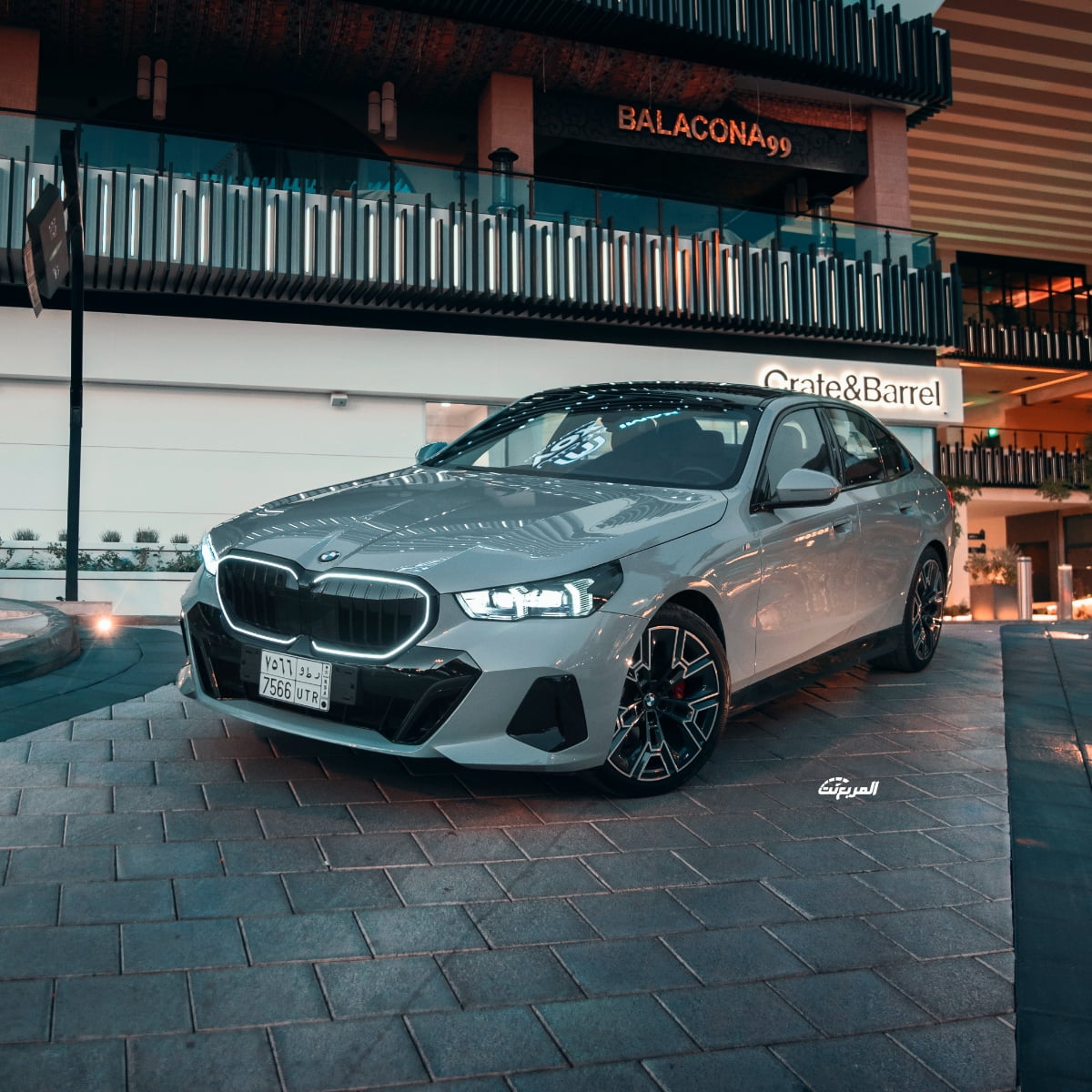 بي ام دبليو الفئة الخامسة 2024 في جلسة تصوير خاصة “32 صورة” BMW Series 5 بي ام دبليو الفئة الخامسة 2024 في جلسة تصوير خاصة “32 صورة” BMW Series 5 19