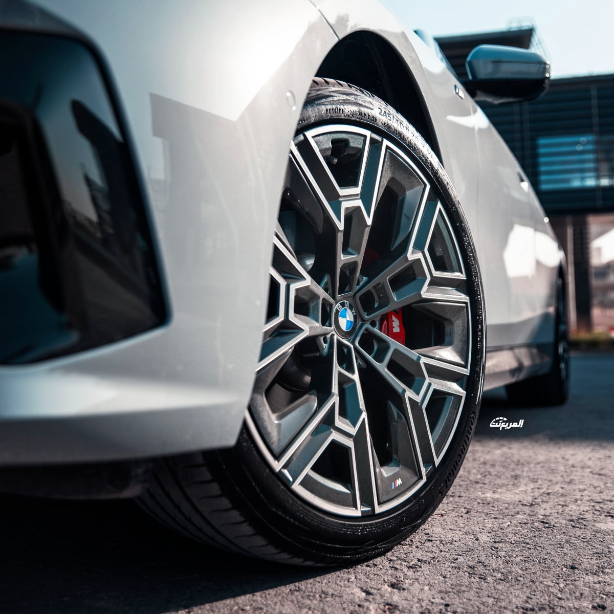 بي ام دبليو الفئة الخامسة 2024 في جلسة تصوير خاصة “32 صورة” BMW Series 5 بي ام دبليو الفئة الخامسة 2024 في جلسة تصوير خاصة “32 صورة” BMW Series 5 2