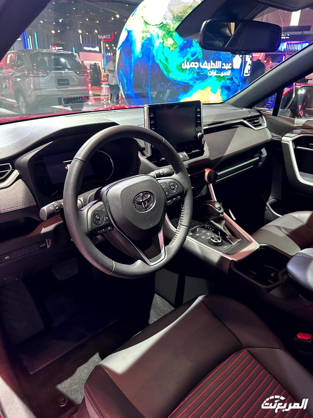 تويوتا-راف-4-2024-المربع-نت-3