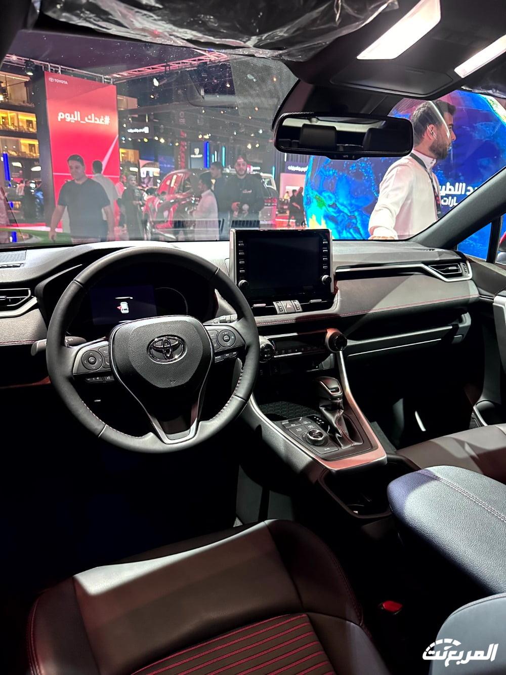 تويوتا-راف-4-2024-المربع-نت-6