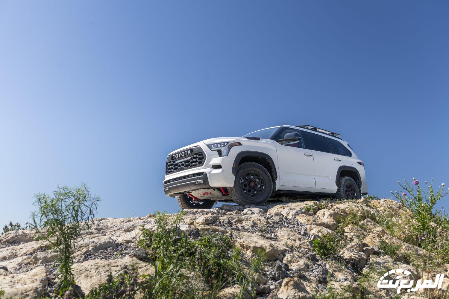 صور تويوتا سيكويا 2024 بجودة عالية من الداخل والخارج والألوان المتوفرة صور تويوتا سيكويا 2024 بجودة عالية من الداخل والخارج والألوان المتوفرة 51