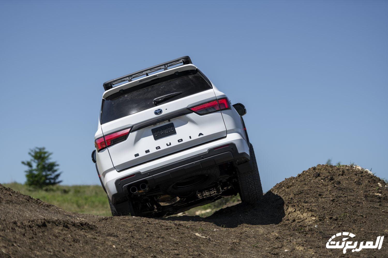 تويوتا سيكويا 2024 الجديدة بجميع الفئات والأسعار المتوفرة وأبرز العيوب والمميزات تويوتا سيكويا 2024 الجديدة بجميع الفئات والأسعار المتوفرة وأبرز العيوب والمميزات 26