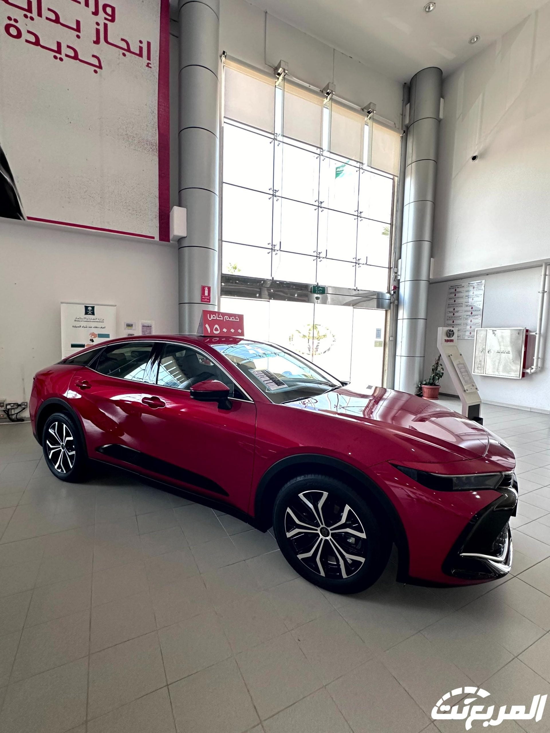 تويوتا كراون 2024 الجديدة بجميع الفئات والاسعار المتوفرة عند الوكيل وابرز العيوب والمميزات تويوتا كراون 2024 113