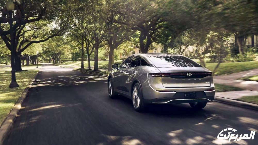 تويوتا كراون 2024 الجديدة بجميع الفئات والاسعار المتوفرة عند الوكيل وابرز العيوب والمميزات تويوتا كراون 2024 15