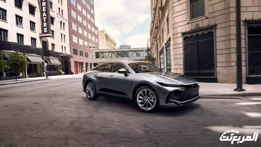 تويوتا كراون 2024 الجديدة بجميع الفئات والاسعار المتوفرة عند الوكيل وابرز العيوب والمميزات تويوتا كراون 2024 16