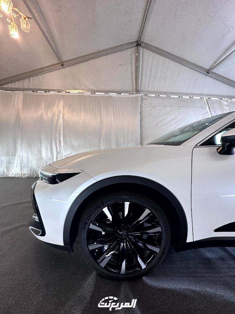 صور تويوتا كراون 2024 بجودة عالية من الداخل والخارج والألوان المتوفرة صور تويوتا كراون 2024 22