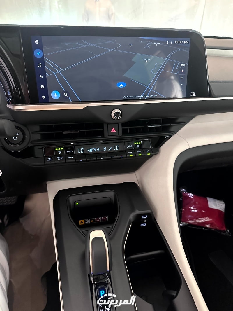 صور تويوتا كراون 2024 بجودة عالية من الداخل والخارج والألوان المتوفرة صور تويوتا كراون 2024 26