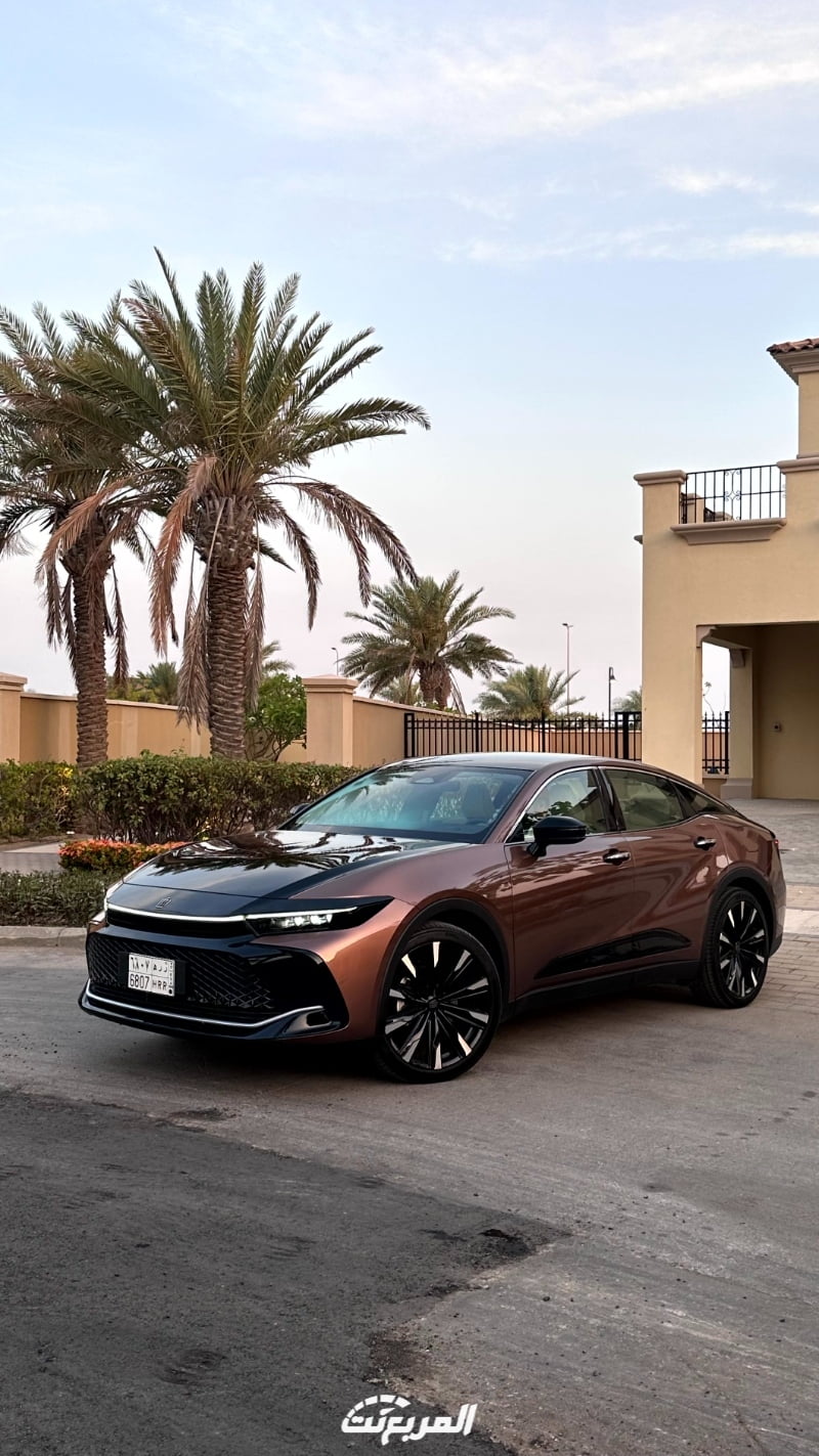 صور تويوتا كراون 2024 بجودة عالية من الداخل والخارج والألوان المتوفرة صور تويوتا كراون 2024 39