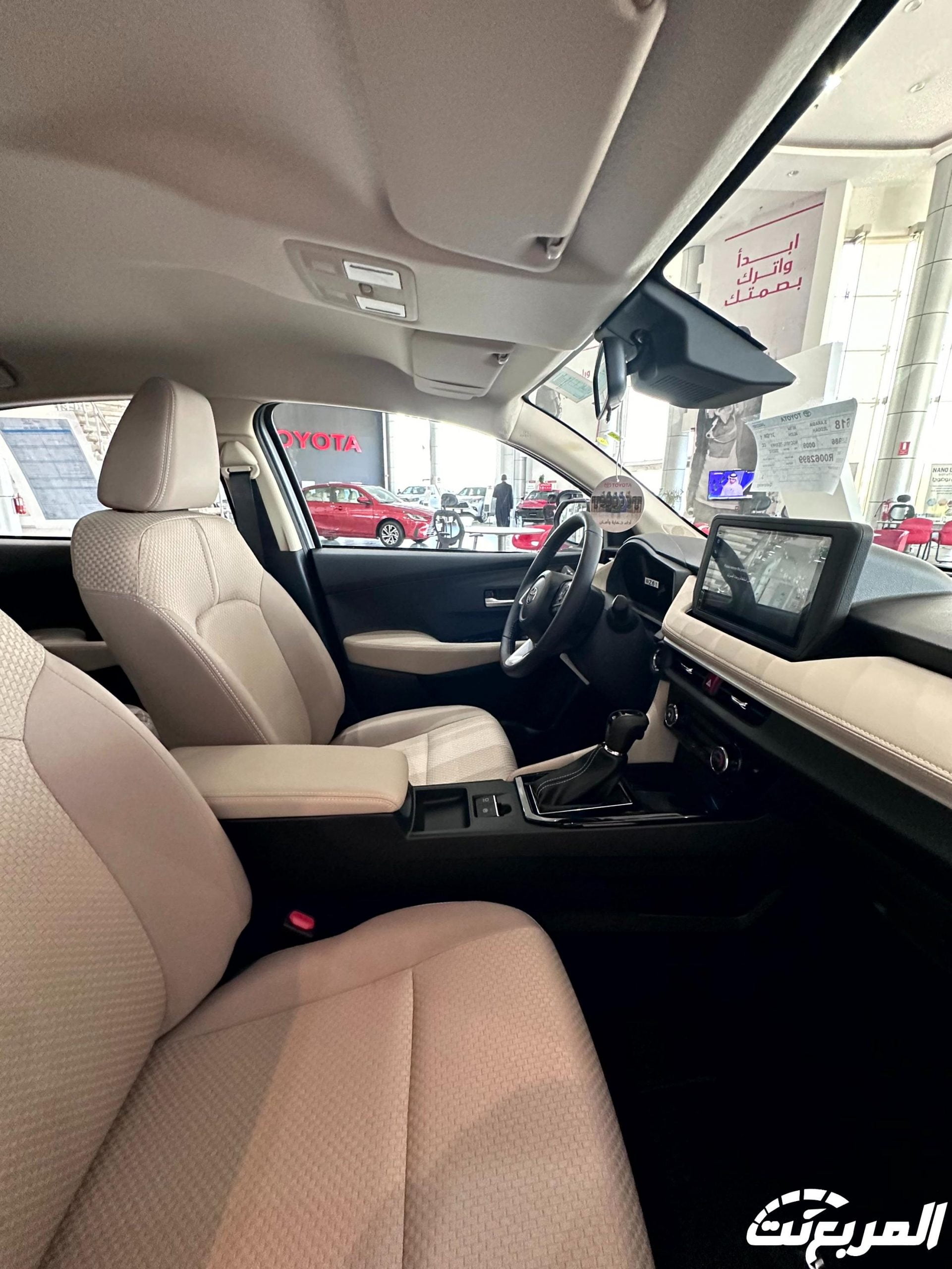 تويوتا يارس 2024 الجديدة بجميع الفئات والاسعار المتوفرة عند الوكيل وابرز العيوب والمميزات فئات تويوتا يارس 2024 115