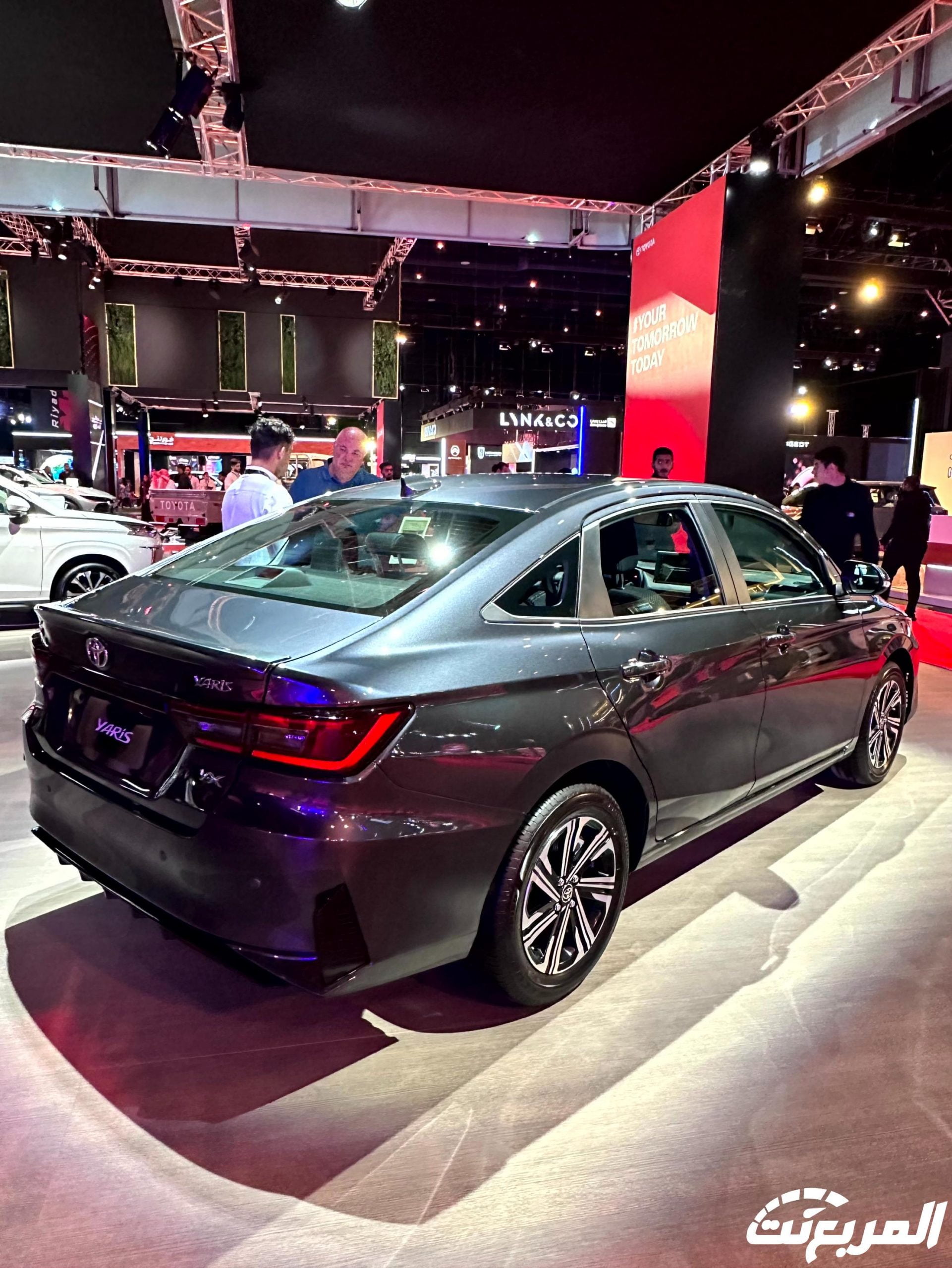 تويوتا يارس 2024 الجديدة بجميع الفئات والاسعار المتوفرة عند الوكيل وابرز العيوب والمميزات فئات تويوتا يارس 2024 122