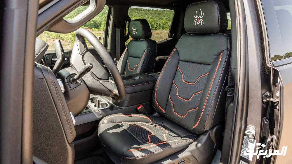 جي ام سي سييرا بلاك ويدو: إصدار خاص من البيك اب متوفر عند الجميح للسيارات جي ام سي سييرا بلاك ويدو: إصدار خاص من البيك اب متوفر عند الجميح للسيارات 10