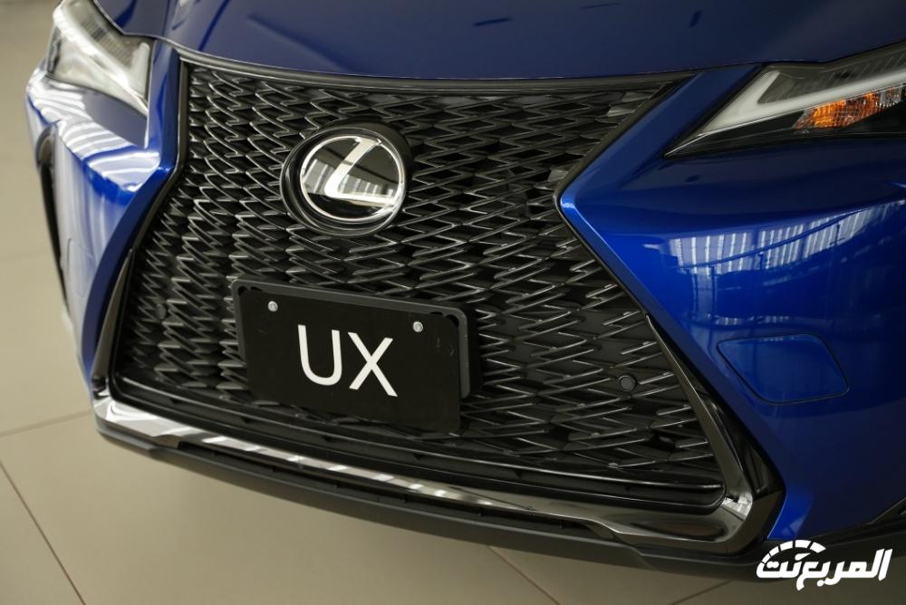 صور لكزس UX 2024 بجودة عالية من الداخل والخارج والألوان المتوفرة صور لكزس UX 2024 بجودة عالية من الداخل والخارج والألوان المتوفرة 3