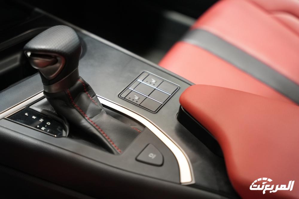 صور لكزس UX 2024 بجودة عالية من الداخل والخارج والألوان المتوفرة صور لكزس UX 2024 بجودة عالية من الداخل والخارج والألوان المتوفرة 32