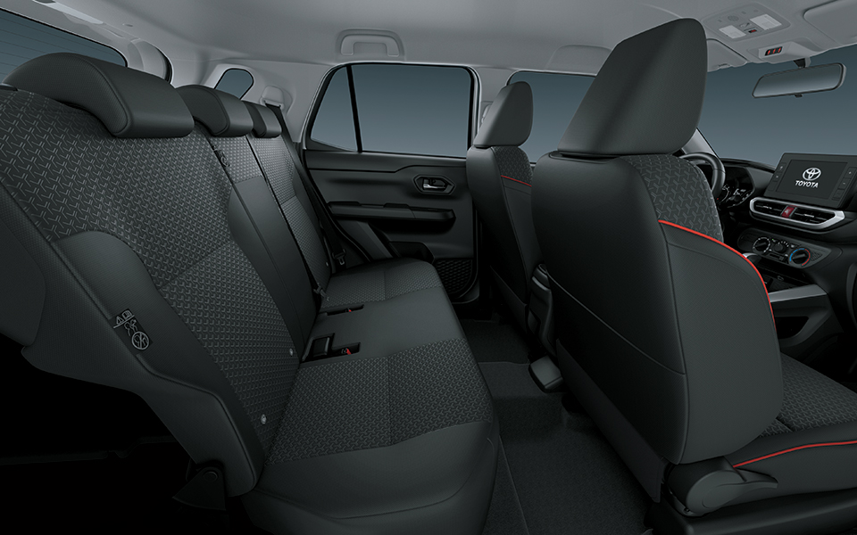 تويوتا رايز 2024 الجديدة بجميع الفئات والاسعار المتوفرة عند الوكيل وابرز العيوب والمميزات صور تويوتا رايز 2024 34