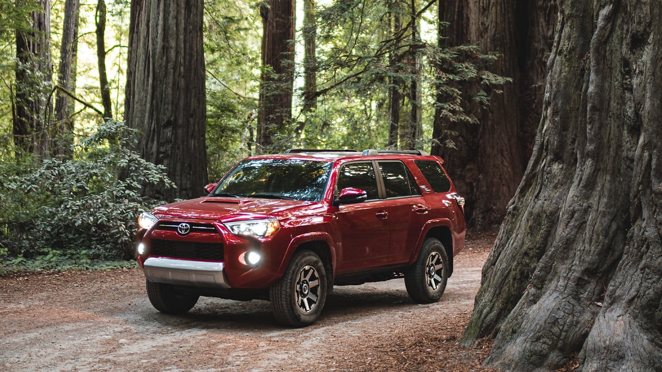 فئات تويوتا فور رانر 2024 مع أسعارها وأبرز المواصفات والتقنيات فئات تويوتا فور رانر 2024