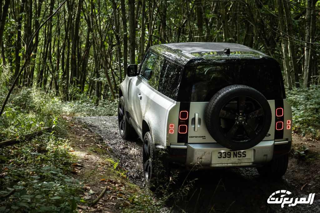 لاندروفر-ديفندر-2024-المربع-نت-1