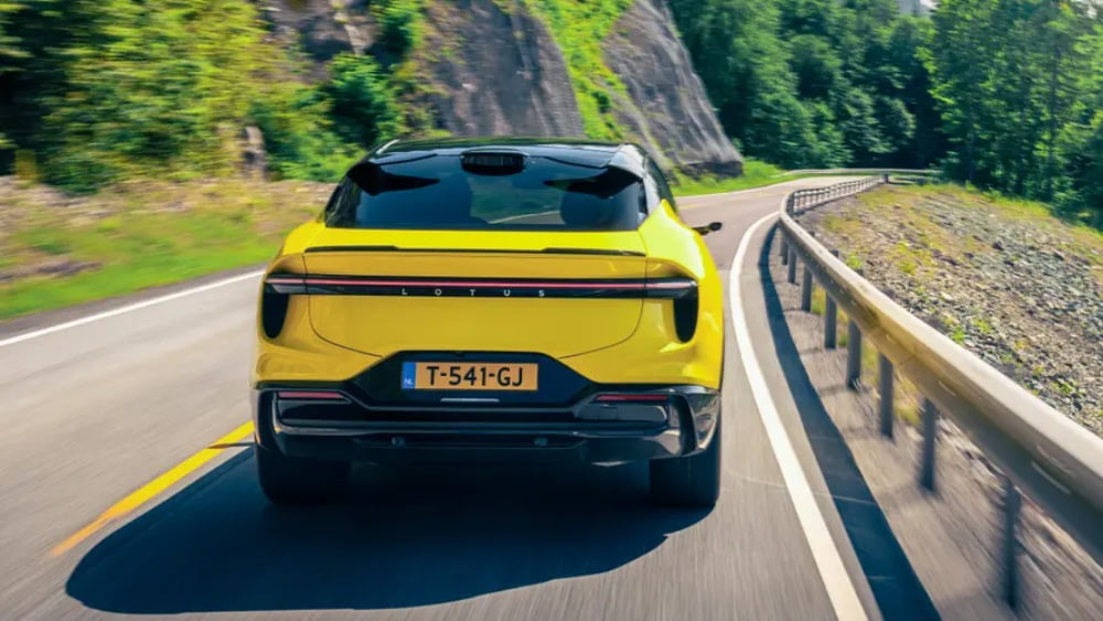 لوتس إليتر: ما المتوقع من SUV كهربائية رياضية من العلامة البريطانية لوتس إليتر: ما المتوقع من SUV كهربائية رياضية من العلامة البريطانية 15