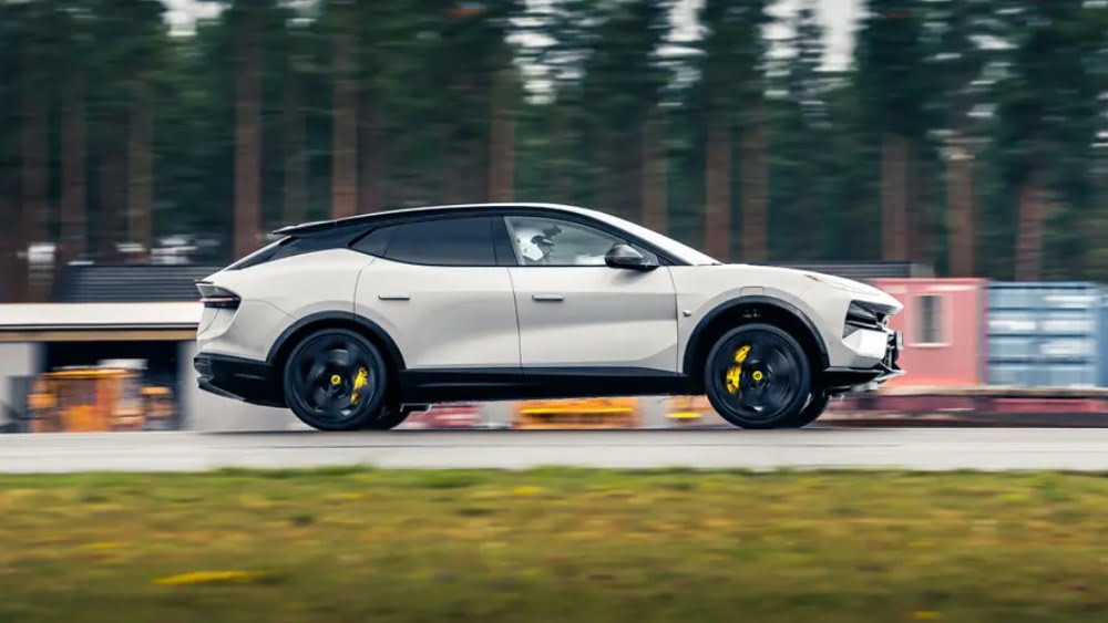 لوتس إليتر: ما المتوقع من SUV كهربائية رياضية من العلامة البريطانية لوتس إليتر: ما المتوقع من SUV كهربائية رياضية من العلامة البريطانية 8