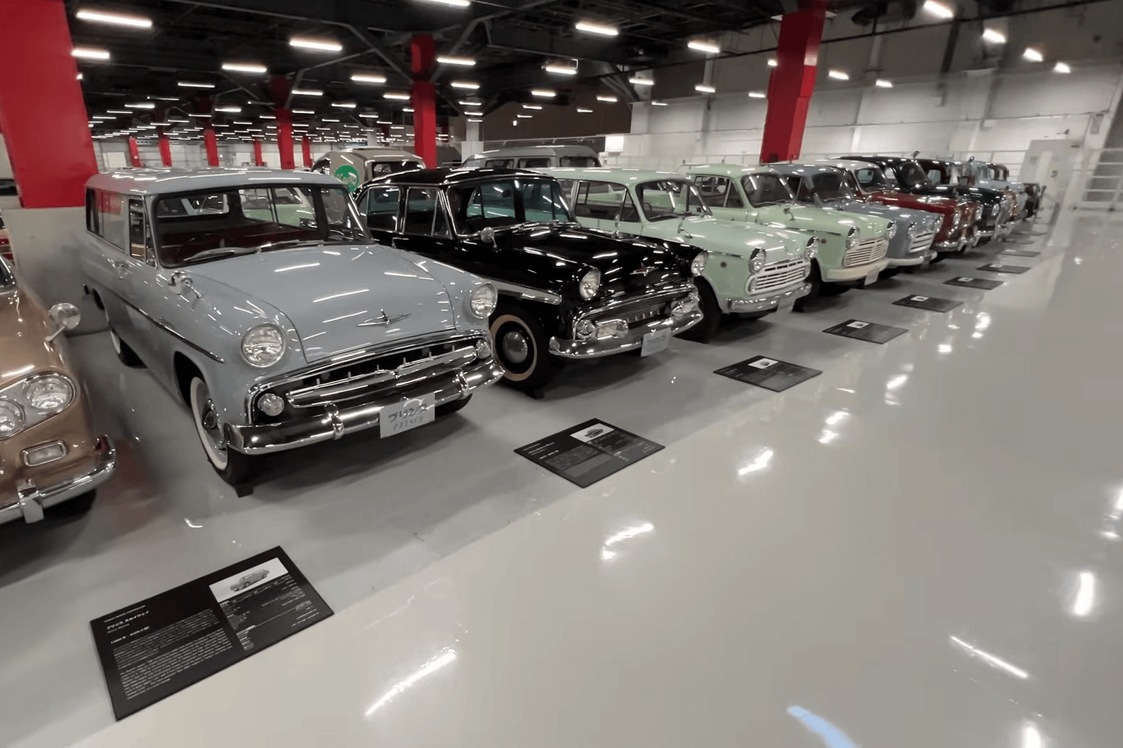 مجموعة سرية لسيارات نيسان في اليابان تضم كافة الطرازات التاريخية منذ تأسيس العلامة مجموعة سرية لسيارات نيسان