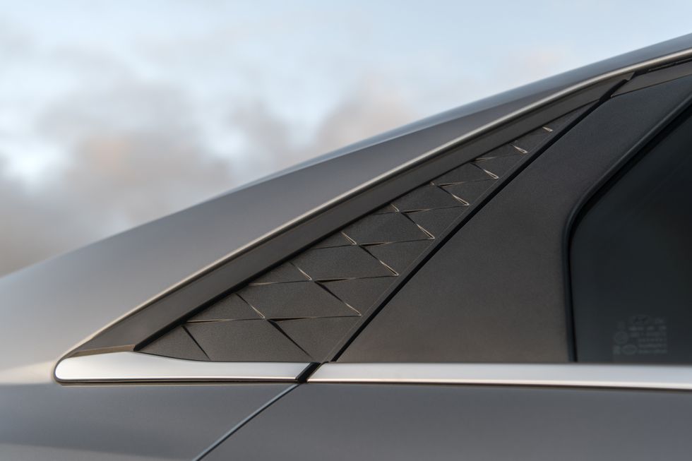 هيونداي النترا 2024 الجديدة بجميع الفئات والاسعار المتوفرة عند الوكيل وابرز العيوب والمميزات هيونداي النترا 2024 17