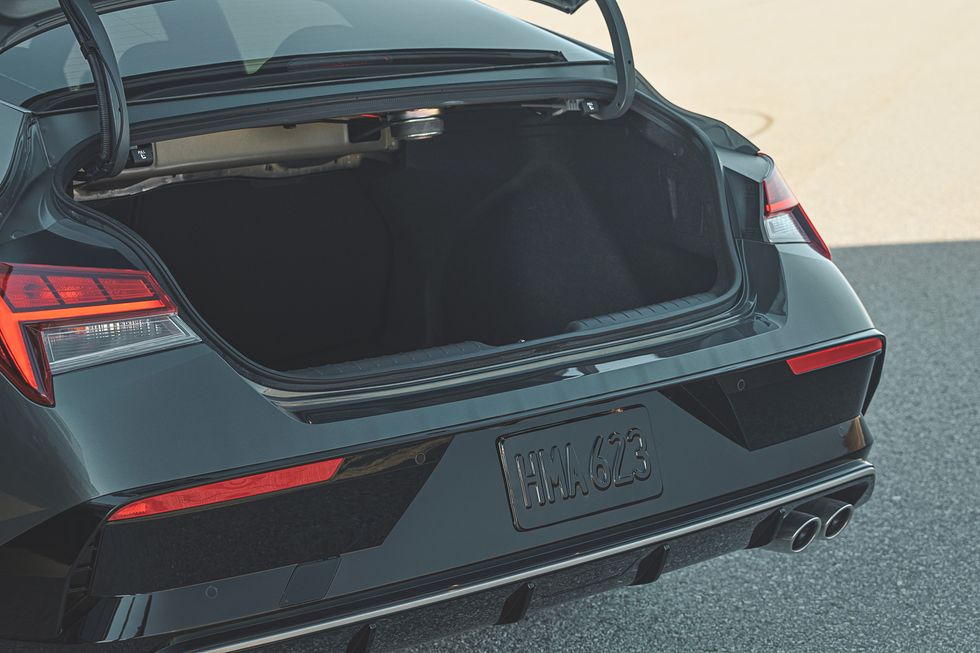 صور هيونداي النترا 2024 بجودة عالية من الداخل والخارج والألوان المتوفرة صور هيونداي النترا 2024 30