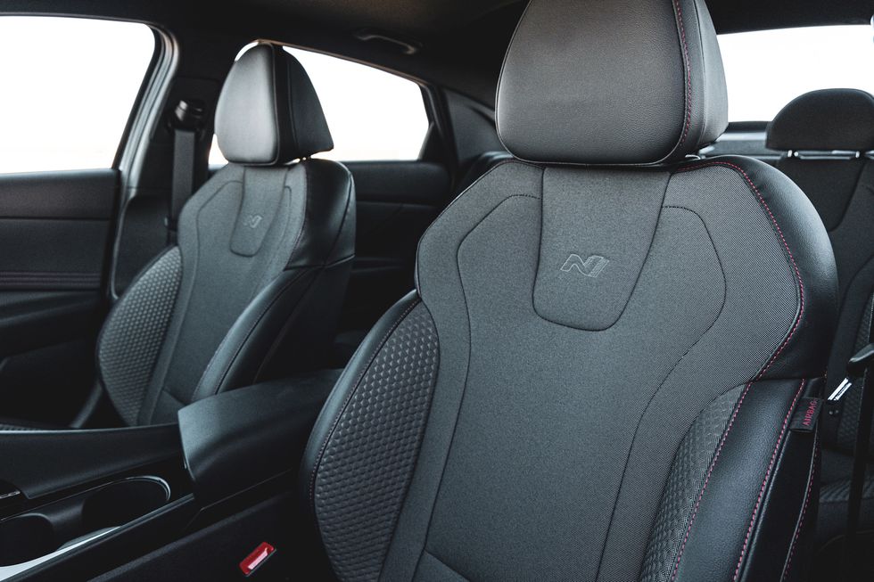 فئات هيونداي النترا 2024 مع اسعارها وابرز المواصفات والتقنيات لدى الوكيل فئات هيونداي النترا 2024 31