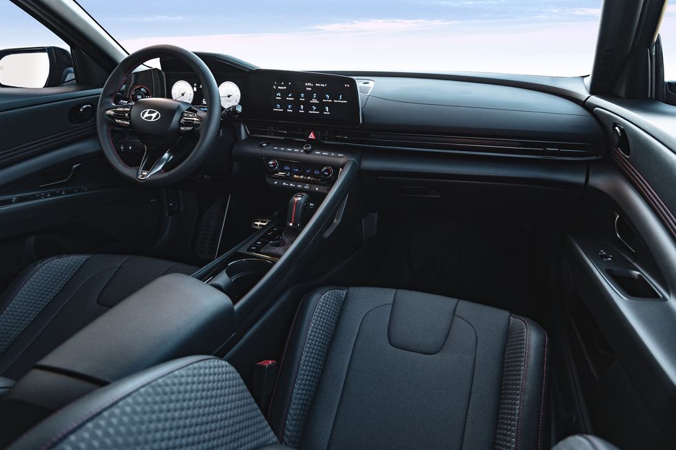 فئات هيونداي النترا 2024 مع اسعارها وابرز المواصفات والتقنيات لدى الوكيل فئات هيونداي النترا 2024 32