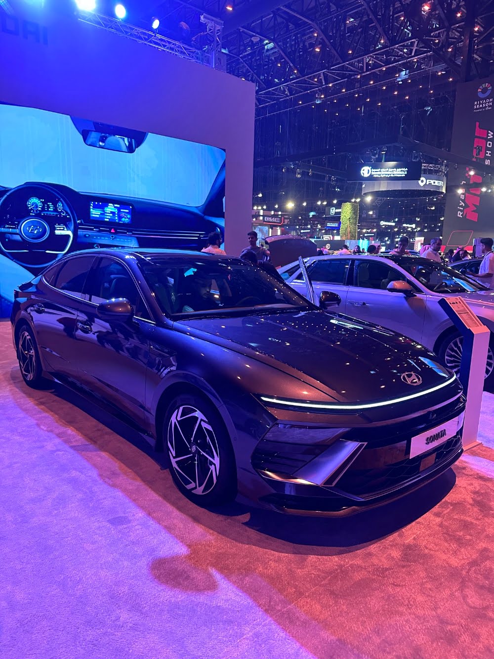 فئات هيونداي سوناتا 2024 مع اسعارها وأبرز المواصفات والتقنيات لدى الوكيل فئات هيونداي سوناتا 2024 مع اسعارها وأبرز المواصفات والتقنيات لدى الوكيل 30