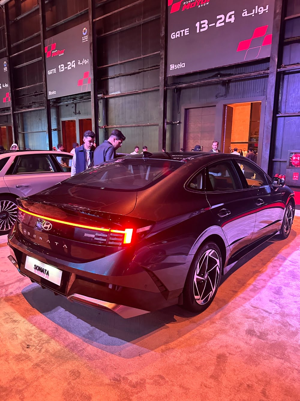 فئات هيونداي سوناتا 2024 مع اسعارها وأبرز المواصفات والتقنيات لدى الوكيل فئات هيونداي سوناتا 2024 مع اسعارها وأبرز المواصفات والتقنيات لدى الوكيل 31