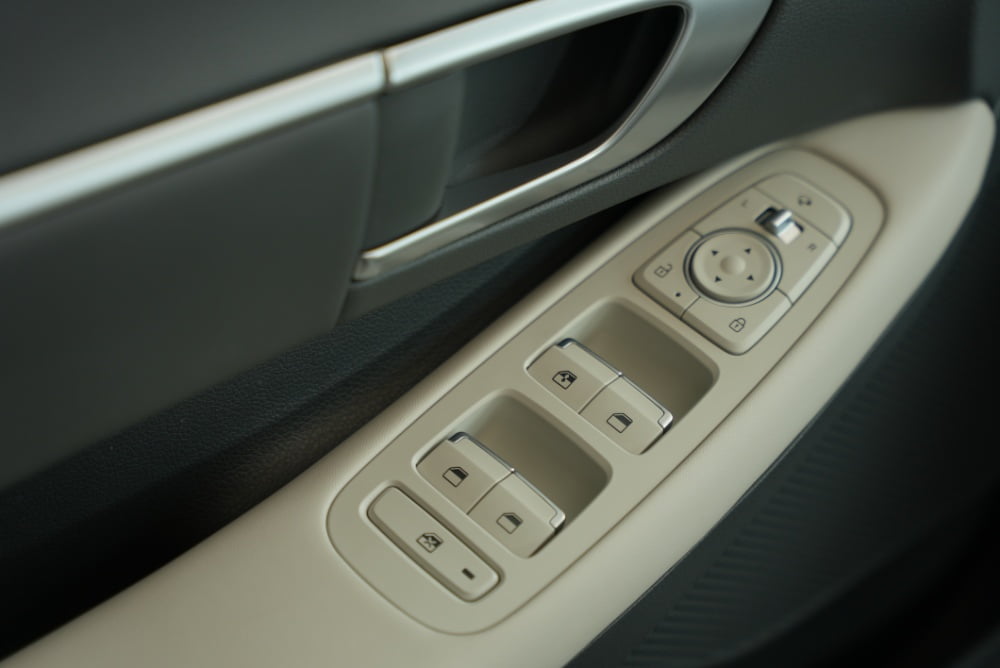 فئات هيونداي سوناتا 2024 مع اسعارها وأبرز المواصفات والتقنيات لدى الوكيل فئات هيونداي سوناتا 2024 مع اسعارها وأبرز المواصفات والتقنيات لدى الوكيل 81