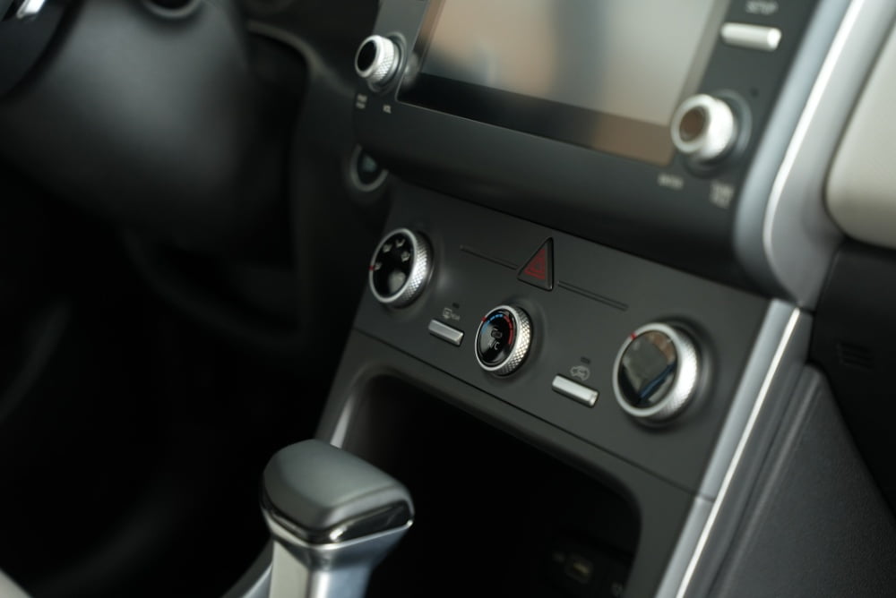 صور هيونداي كريتا 2024 الجديدة بجودة عالية من الداخل والخارج والألوان المتوفرة صور هيونداي كريتا 2024 الجديدة بجودة عالية من الداخل والخارج والألوان المتوفرة 34