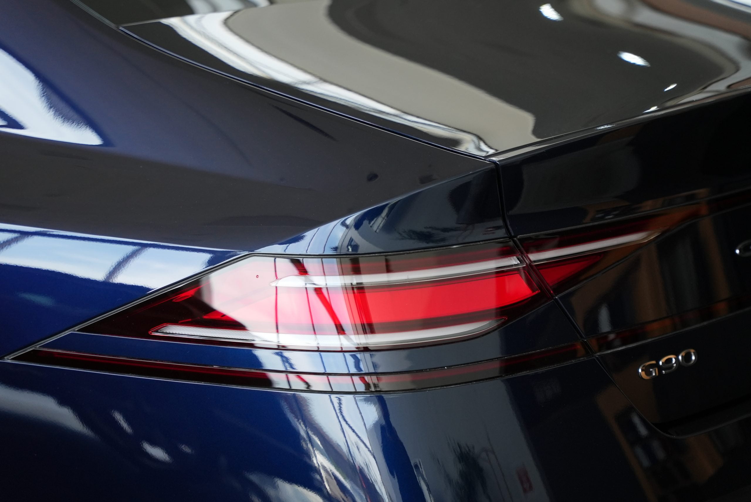 جينيسيس G90 2024 الجديدة بجميع الفئات والاسعار المتوفرة وابرز العيوب والمميزات جينيسيس G90 2024 الجديدة بجميع الفئات والاسعار المتوفرة وابرز العيوب والمميزات 39