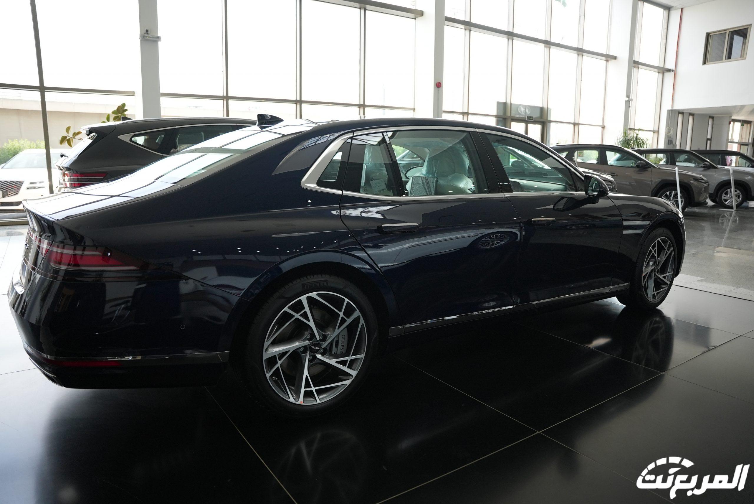 جينيسيس G90 2024 الجديدة بجميع الفئات والاسعار المتوفرة وابرز العيوب والمميزات جينيسيس G90 2024 الجديدة بجميع الفئات والاسعار المتوفرة وابرز العيوب والمميزات 4