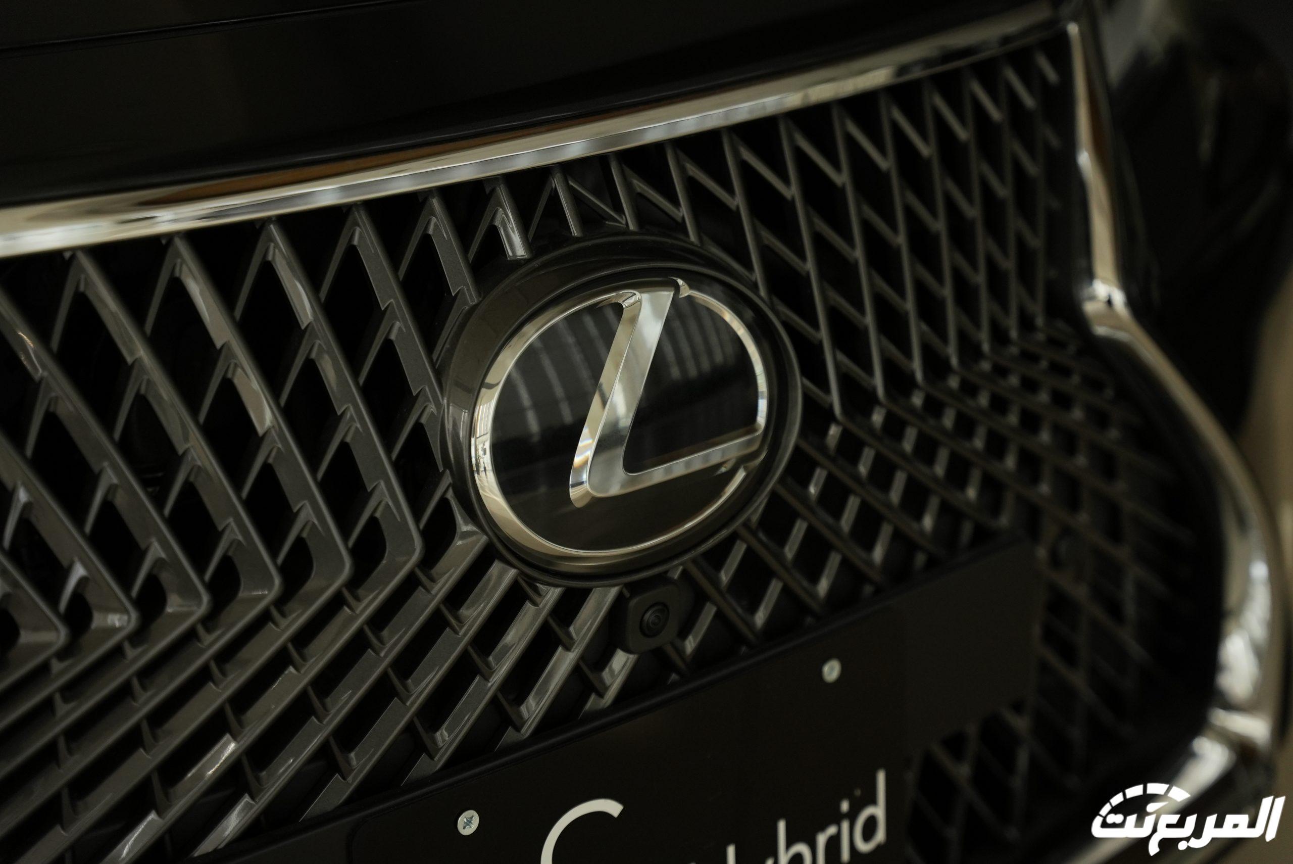 صور لكزس LS 2024 بجودة عالية من الداخل والخارج والألوان المتوفرة صور لكزس LS 2024 بجودة عالية من الداخل والخارج والألوان المتوفرة 24