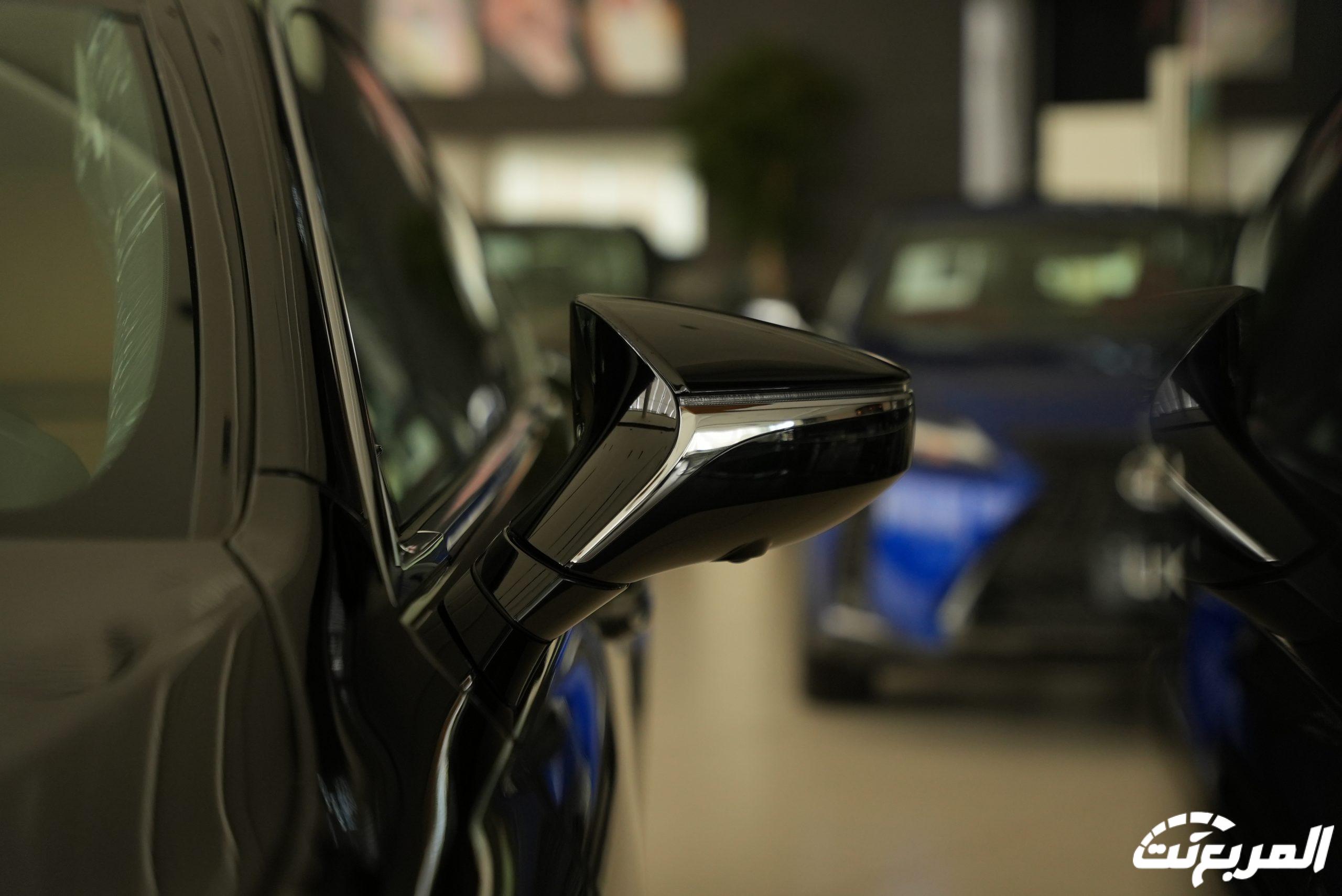 صور لكزس LS 2024 بجودة عالية من الداخل والخارج والألوان المتوفرة صور لكزس LS 2024 بجودة عالية من الداخل والخارج والألوان المتوفرة 18