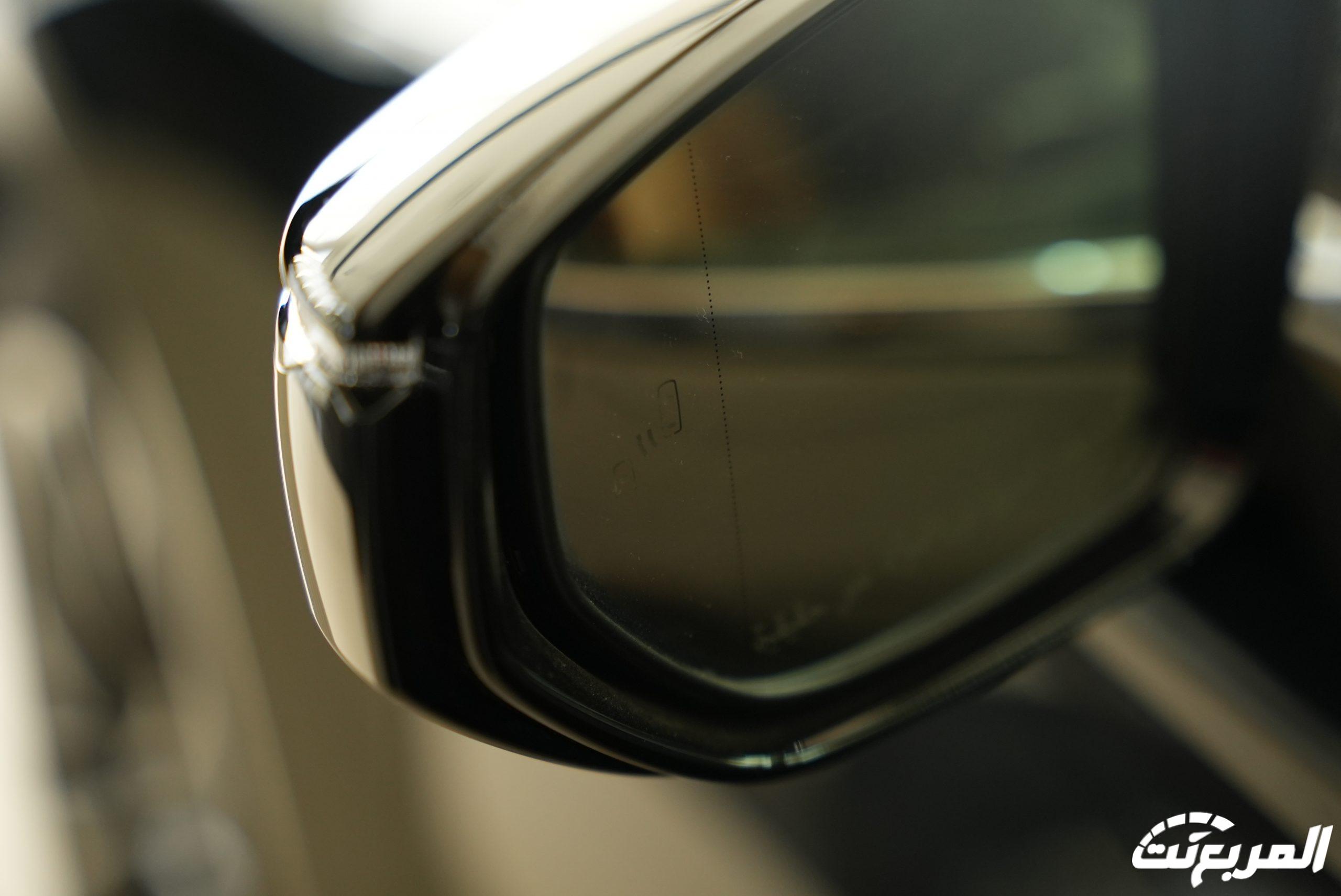 صور لكزس LS 2024 بجودة عالية من الداخل والخارج والألوان المتوفرة صور لكزس LS 2024 بجودة عالية من الداخل والخارج والألوان المتوفرة 15