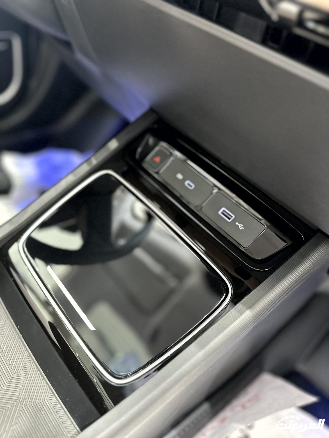 صور جيلي جيومتري سي 2024 بجودة عالية من الداخل والخارج والألوان المتوفرة صور جيلي جيومتري سي 2024 بجودة عالية من الداخل والخارج والألوان المتوفرة 51