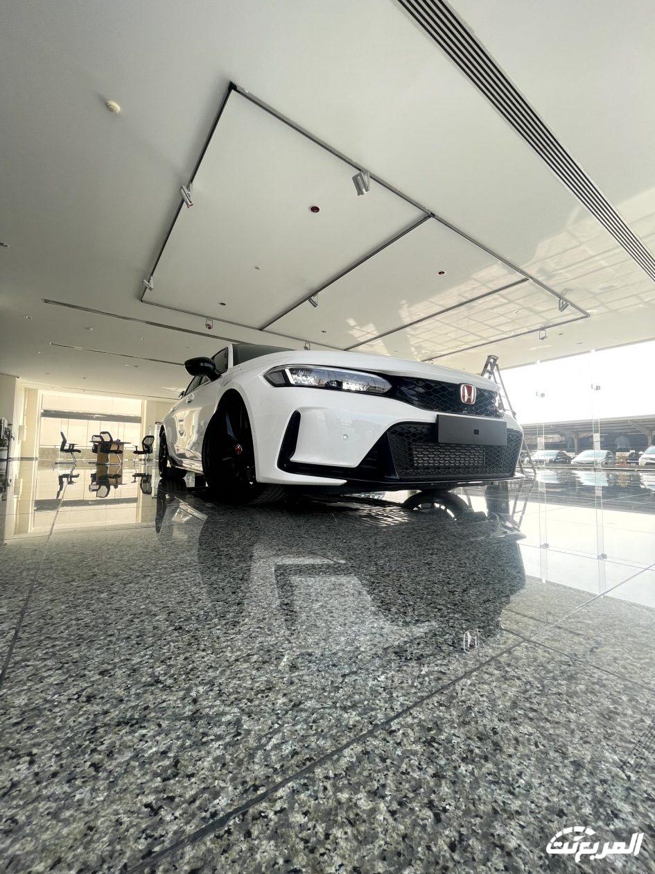 صور هوندا سيفيك تايب آر 2024 بجودة عالية من الداخل والخارج والألوان المتوفرة صور هوندا سيفيك تايب آر 2024 بجودة عالية من الداخل والخارج والألوان المتوفرة 13