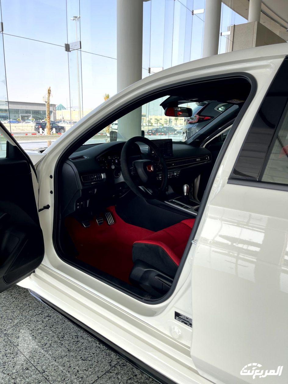 صور هوندا سيفيك تايب آر 2024 بجودة عالية من الداخل والخارج والألوان المتوفرة صور هوندا سيفيك تايب آر 2024 بجودة عالية من الداخل والخارج والألوان المتوفرة 6