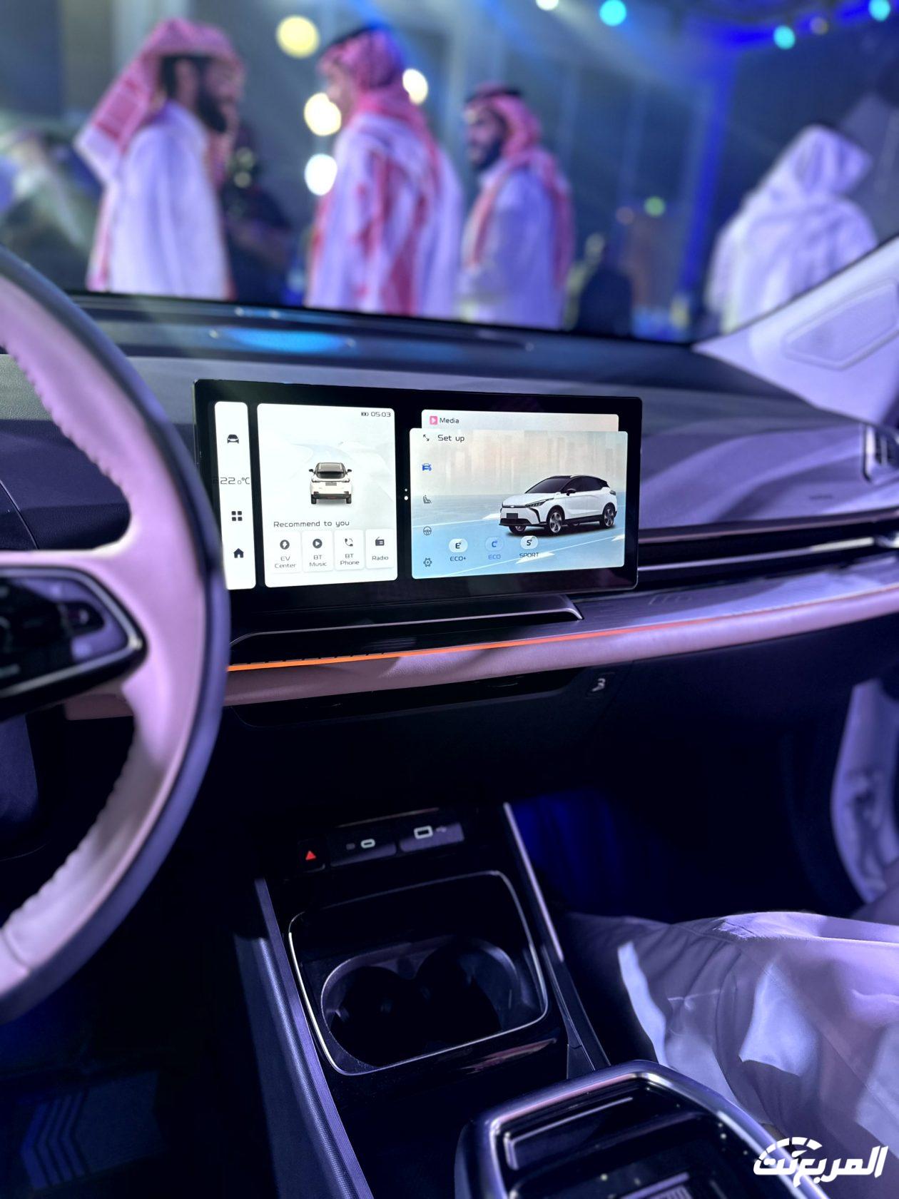 صور جيلي جيومتري سي 2024 بجودة عالية من الداخل والخارج والألوان المتوفرة صور جيلي جيومتري سي 2024 بجودة عالية من الداخل والخارج والألوان المتوفرة 39