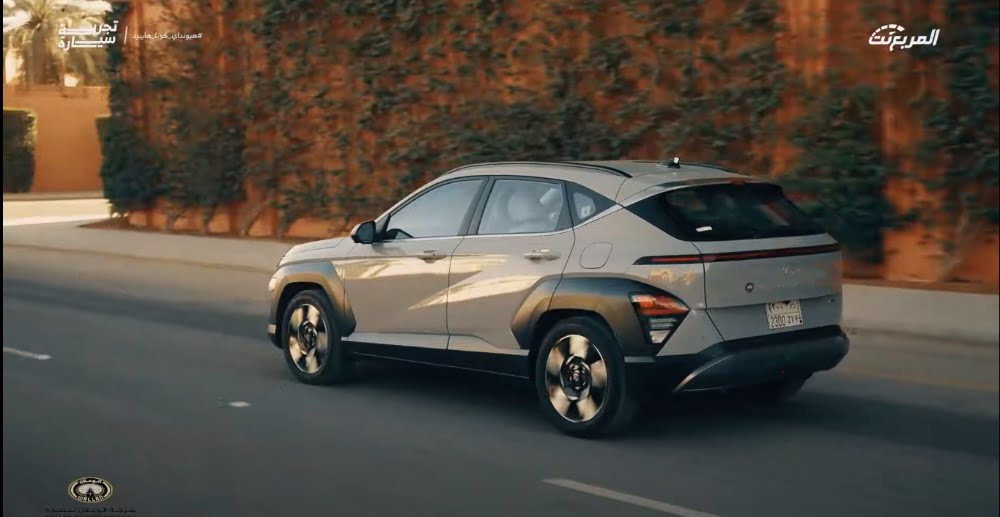 تجربة قيادة هيونداي كونا هايبرد 2024 ..“مراجعة شاملة مع مواصفات المحرك والتجهيزات والأسعار” في السعودية تجربة قيادة هيونداي كونا هايبرد 2024 ..“مراجعة شاملة مع مواصفات المحرك والتجهيزات والأسعار” في السعودية 9