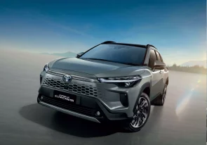 تويوتا كورولا كروس 2024 فيس ليفت الجديدة تنطلق في تايلاند "صور ومواصفات" تويوتا كورولا كروس 2024 فيس ليفت الجديدة تنطلق في تايلاند "صور ومواصفات" 2