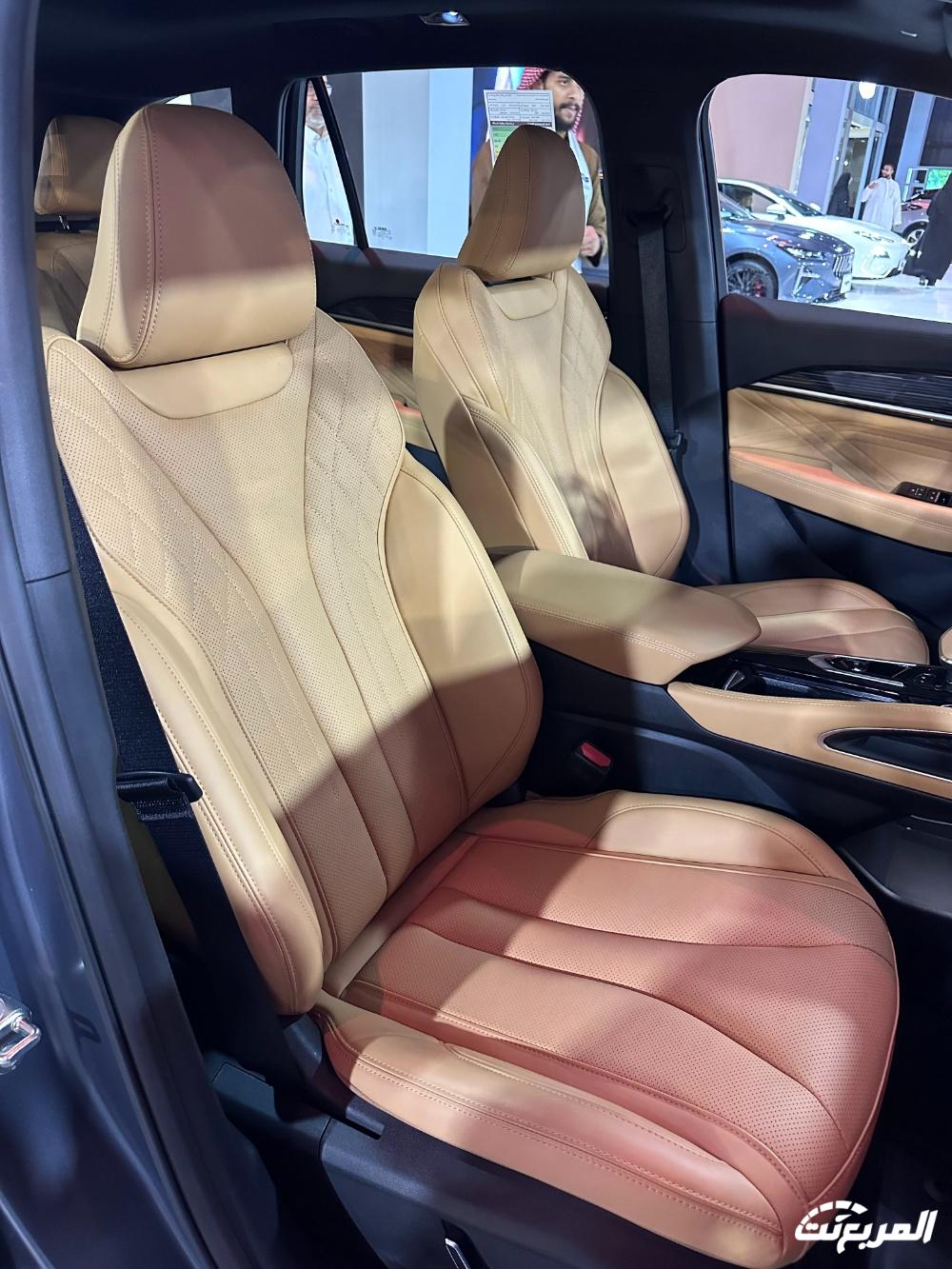 صور جيلي مونجارو 2024 بجودة عالية من الداخل والخارج والألوان المتوفرة صور جيلي مونجارو 2024 بجودة عالية من الداخل والخارج والألوان المتوفرة 90