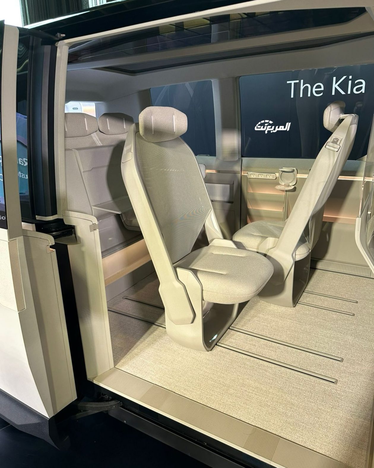 فان كيا الكهربائي الذي يغّير نصفه الخلفي لنقل الركاب أو البضائع يصل إلى السعودية بدايات 2026 فان كيا الكهربائي الذي يغّير نصفه الخلفي لنقل الركاب أو البضائع يصل إلى السعودية بدايات 2026 5